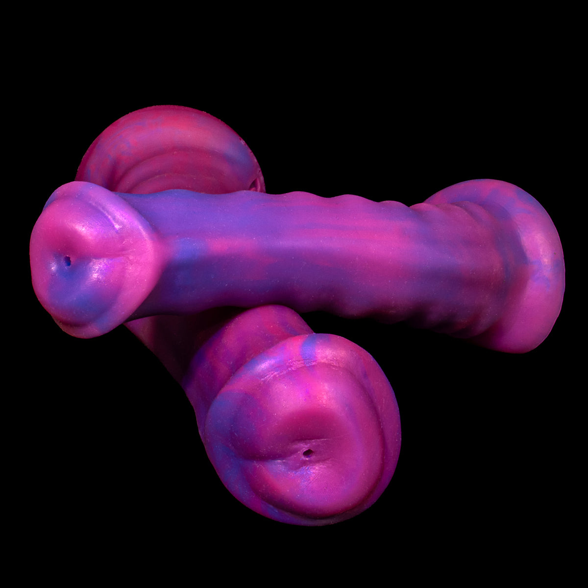 Detalhe do Dildo Ejaculador Billy Monster D  com corpo longo e base com ventosa
