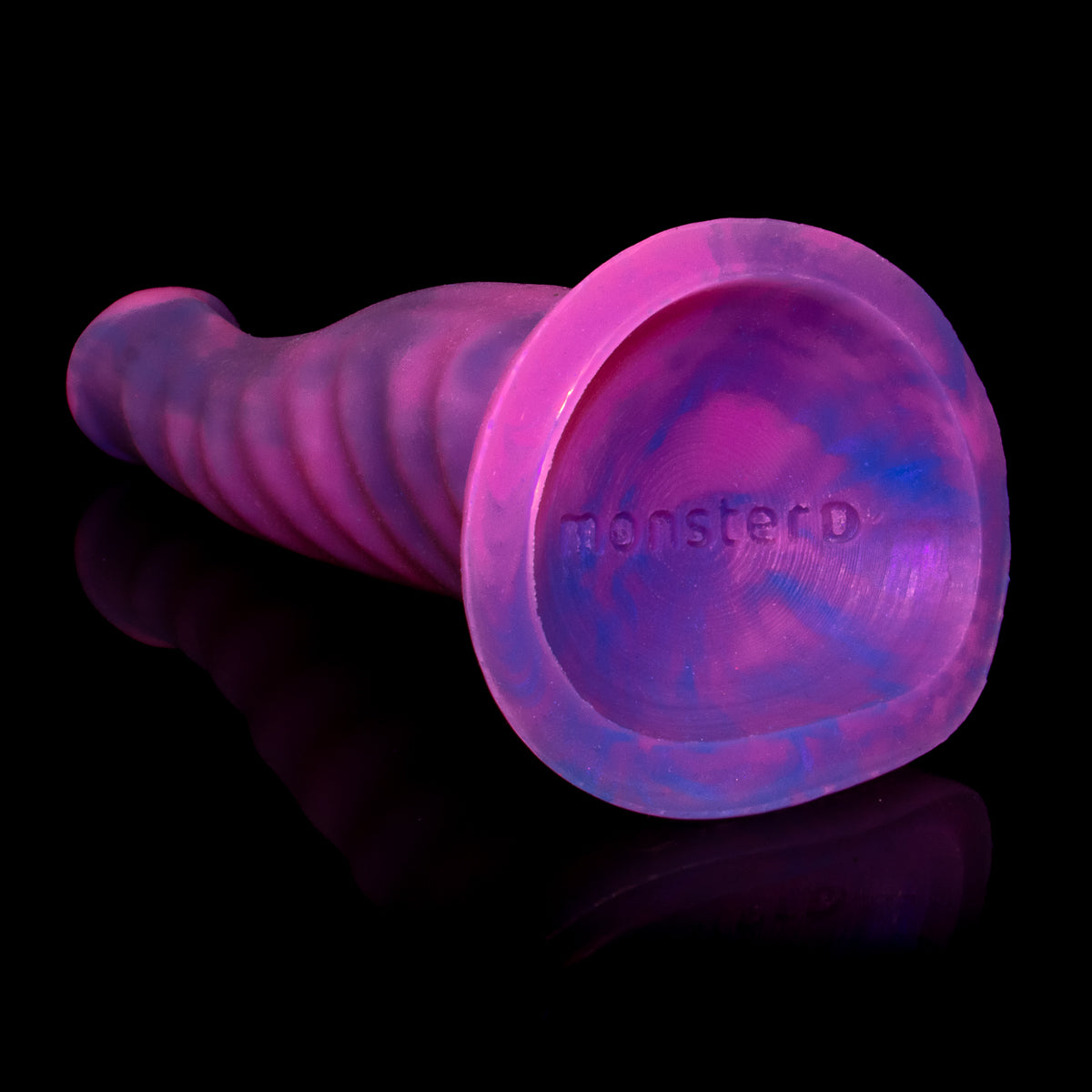 Dildo ventosa Billy da Monster D, firme para montar sem limites e gozar em qualquer ângulo