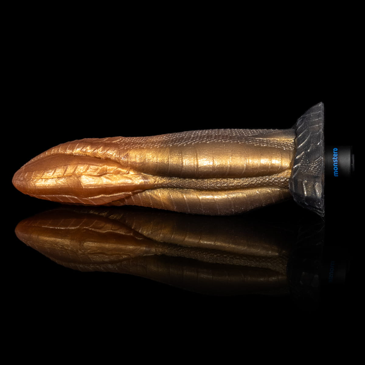 Dildo com textura de dragão da Monster D para estímulo profundo e visual provocante
