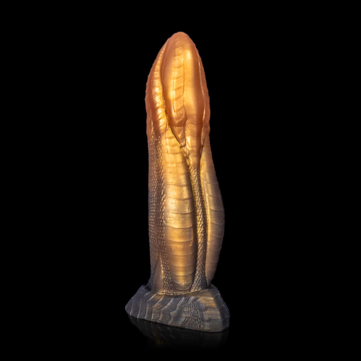 Monster D dildo Dragon com design mitológico e sensação intensa de preenchimento
