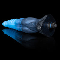 Vibrador anal Monster D com ponta protuberante e formato longo
