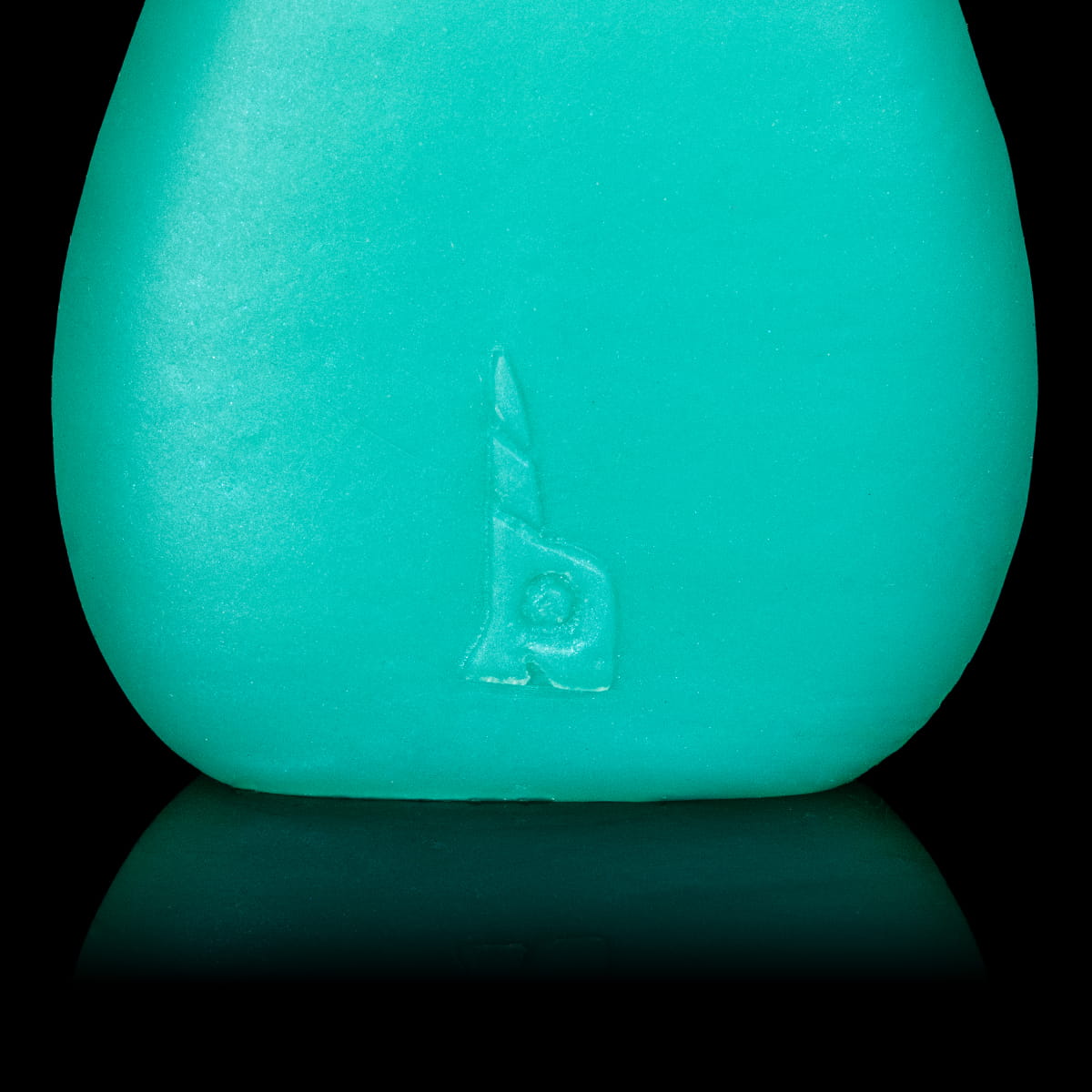 Vibrador Monster D para clitóris com formato anatômico e sensorial refinado
