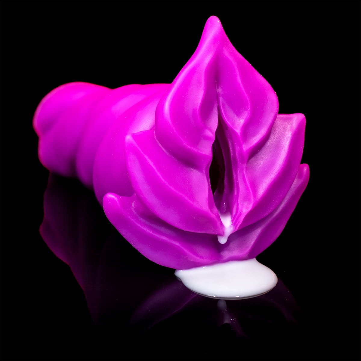 Monster D Juno: masturbador artístico e funcional com penetração deliciosa
