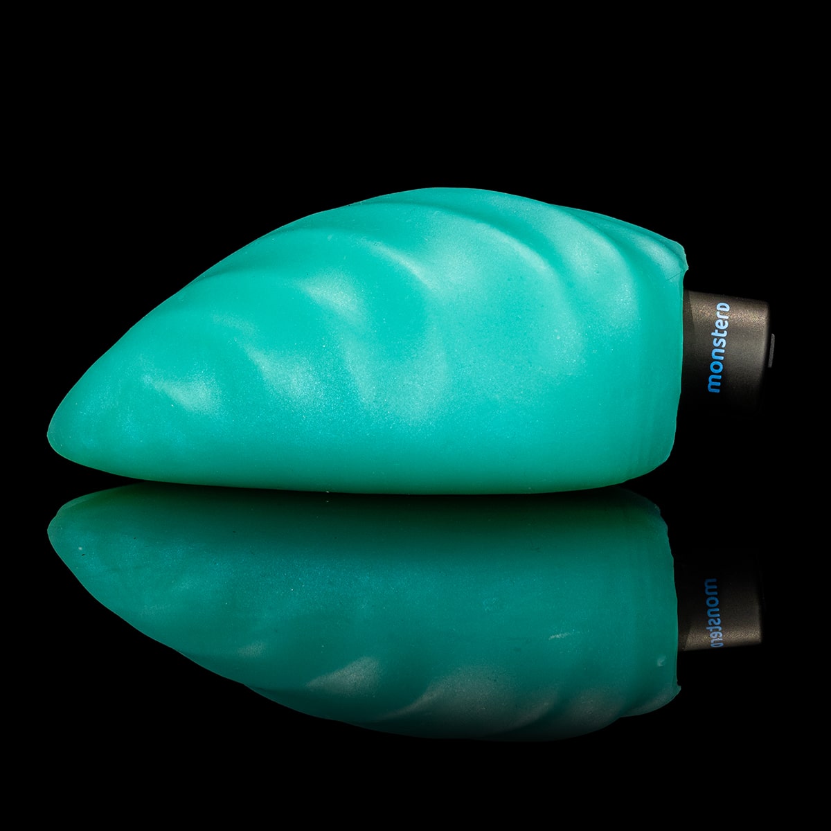 Monster D Sense Pinch com formato de pinça para estímulo elegante e potente
