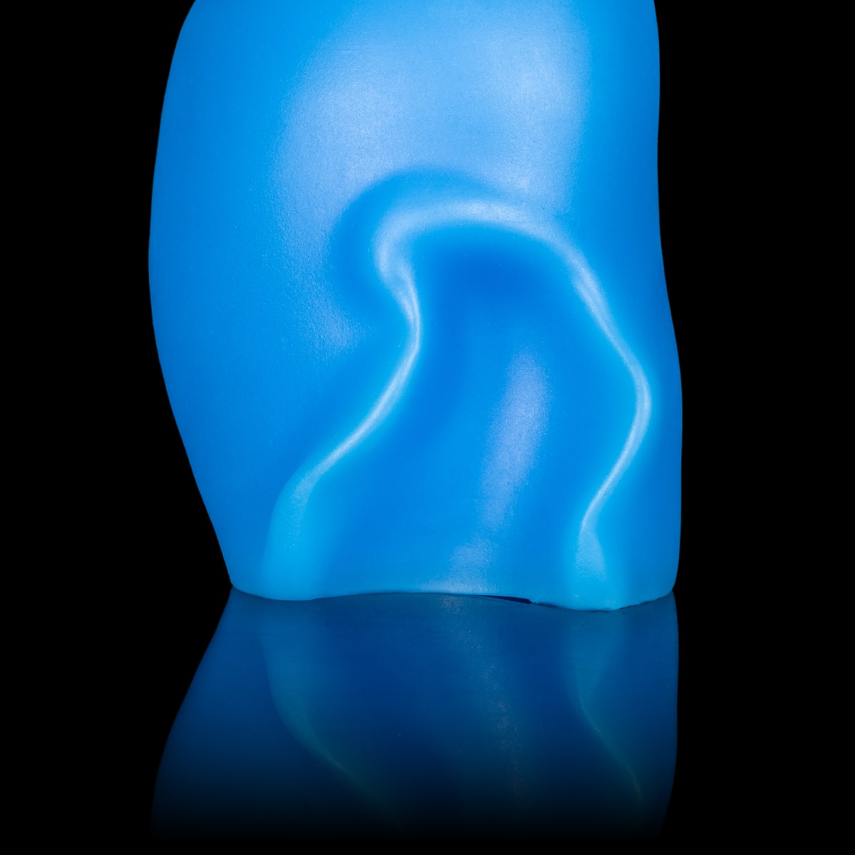 Estimulador clitoriano vibrador da Monster D para quem busca delicadeza
