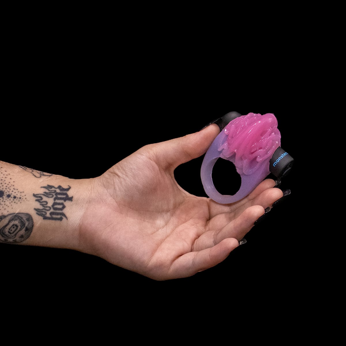 Anel Peniano com Vibrador Octo Monster D