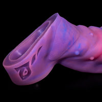 Capa peniana com relevos estimulantes e estrutura reforçada para prazer sem igual